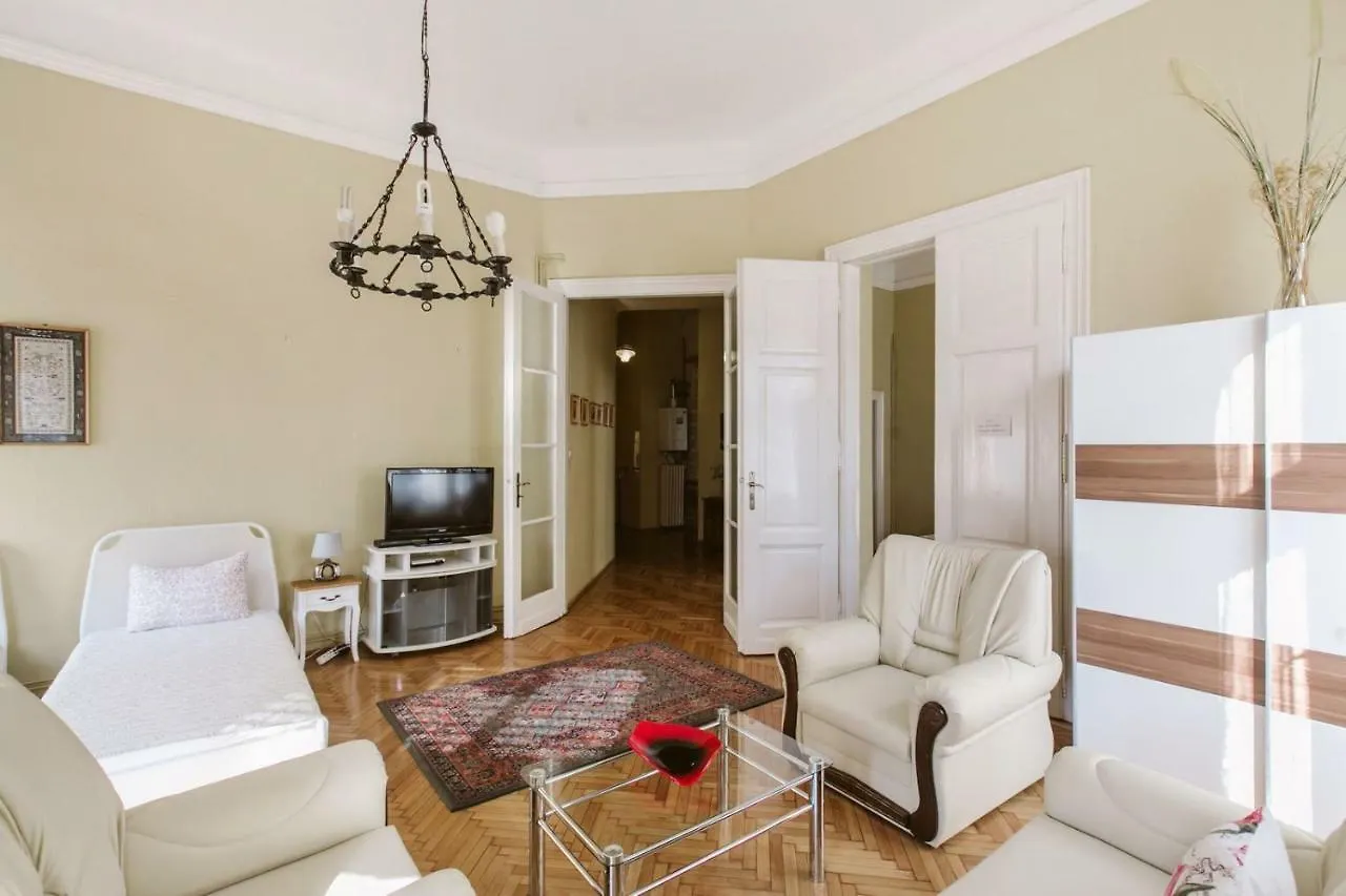 בודפשט Chain Bridge Apartment